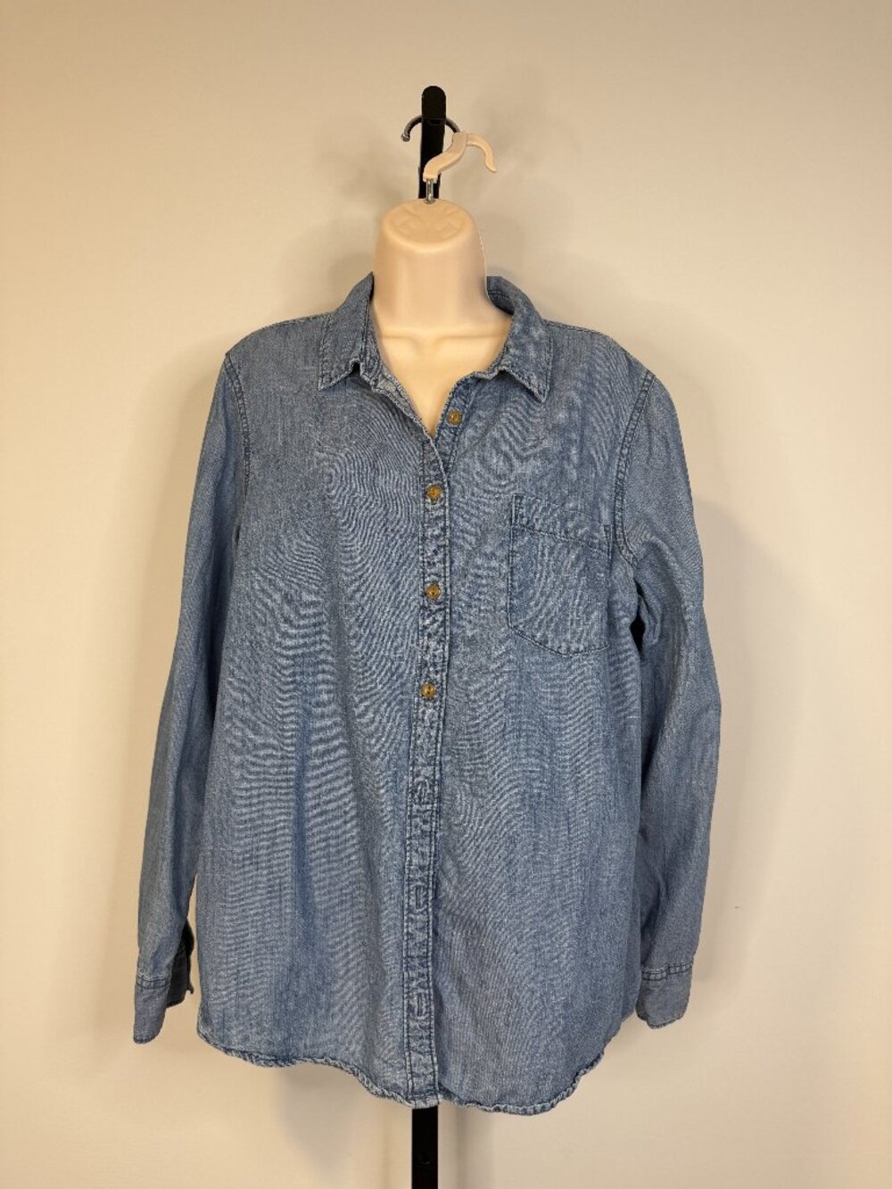 Caslon Blue Chambray Button Down Top - Size L